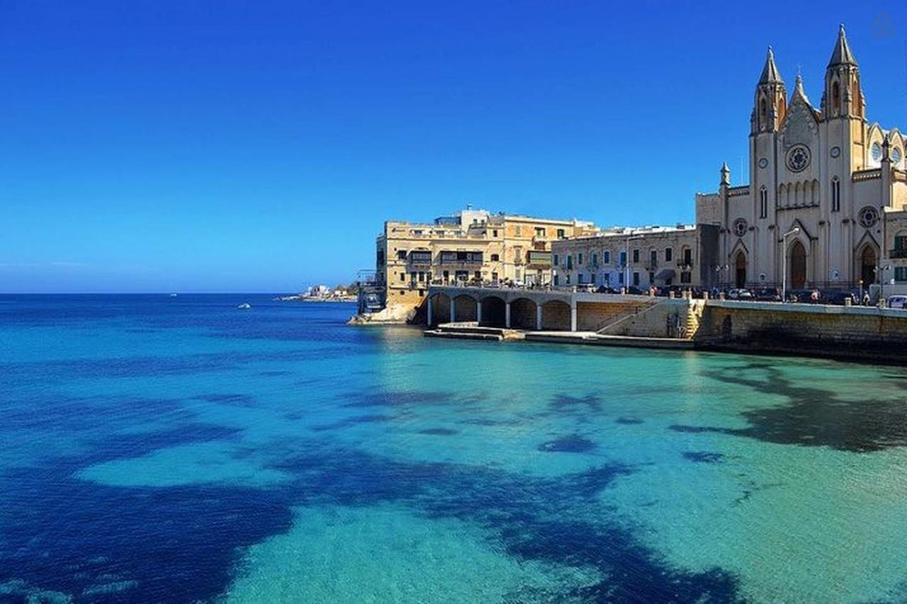 Marvellous Seafront Apartment Sliema Kültér fotó